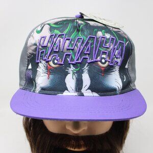 The Joker Hat NWT DC Comics  Purple/Green HAHAHA Logo Embroidered SnapBack‎ Cap